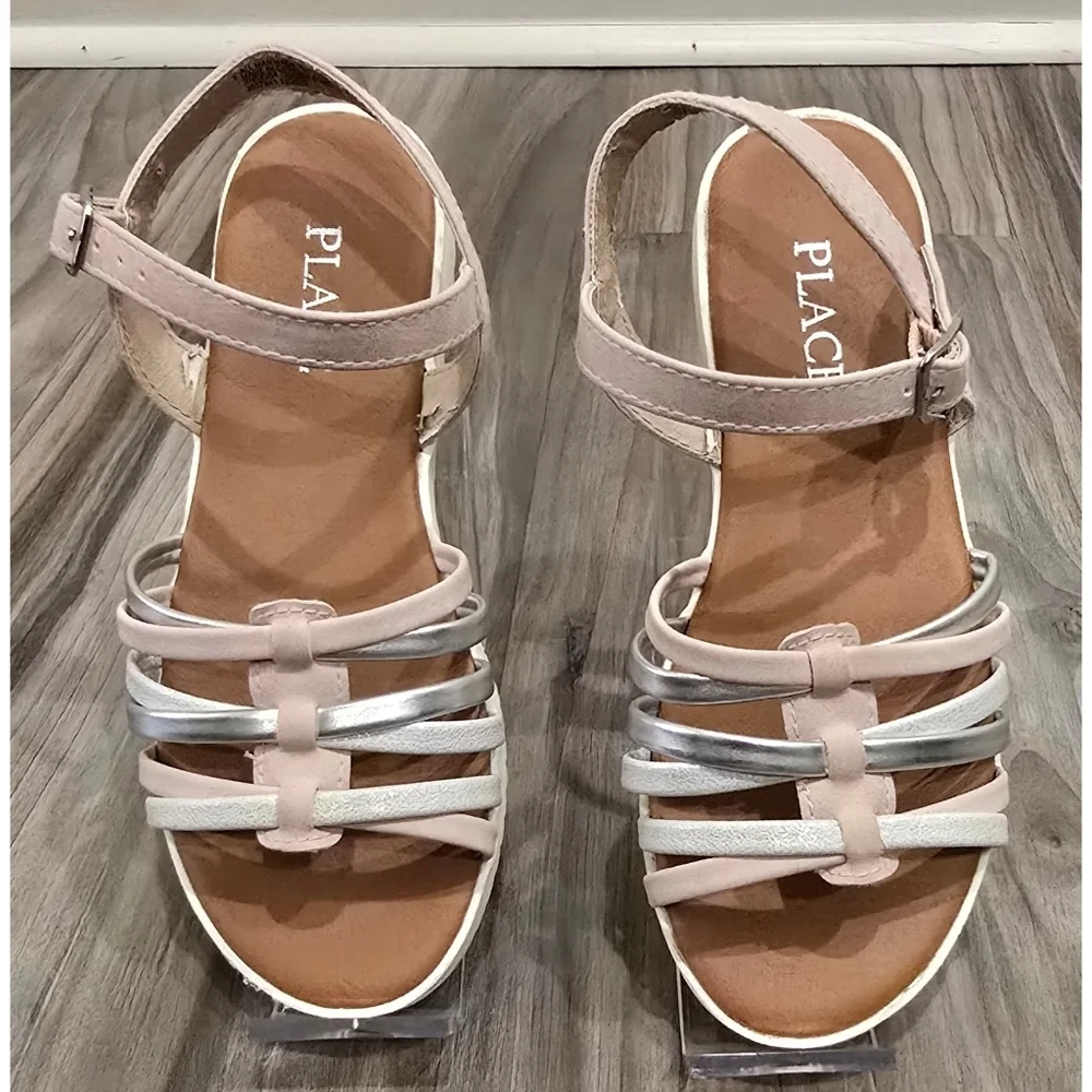 The Children’s Place Toddler Metallic Strappy Sandals Size 1 Girls Summer Shoes